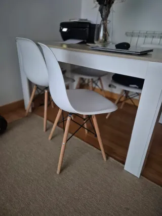 Conjunto mesa de comedor 140×90×77+4sillas