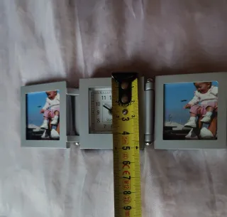 Portarretratos triple plata con reloj