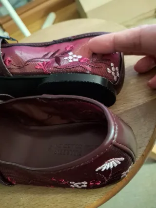 Bailarinas Pull&Bear bordadas talla 36