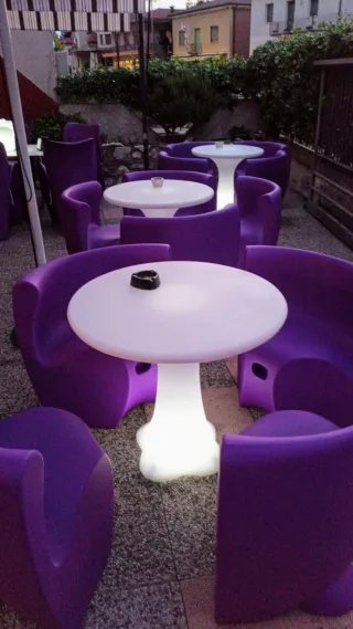 Tavolo alto design firmato illuminato