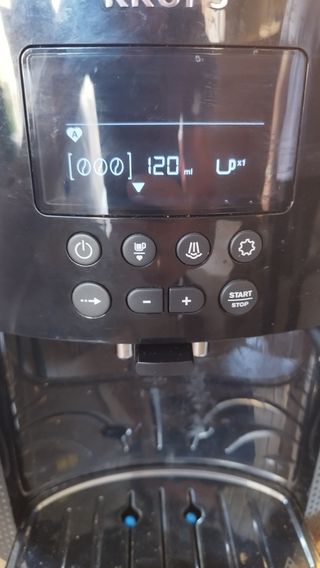 Krups Máquina de café Essential, molinillo de granos, cafetera espresso, pantalla LCD, limpieza automática, boquilla de vapor pa