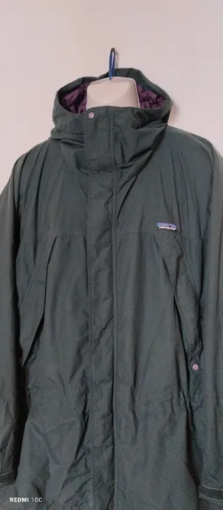 Giacca a vento Patagonia verde oliva