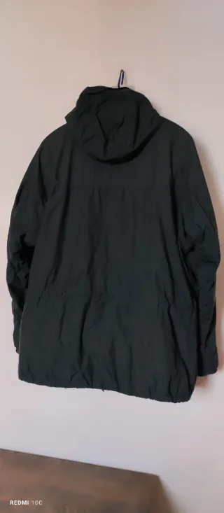 Giacca a vento Patagonia verde oliva