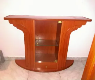 Mueble de entrada madera y cristal
