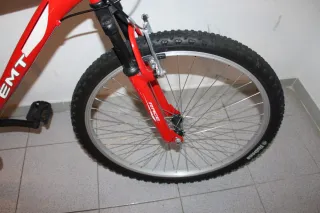 Bicicleta niño 26 pulgadas. MTB. Talla S/M