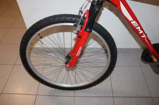 Bicicleta niño 26 pulgadas. MTB. Talla S/M
