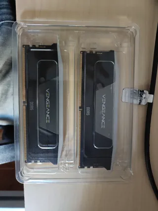 PC Gaming i5 12600K 32GB DDR5 RTX 3080 ssd 1tb