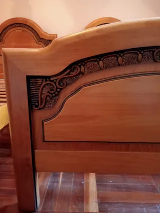 2 Camas de Madera Maciza