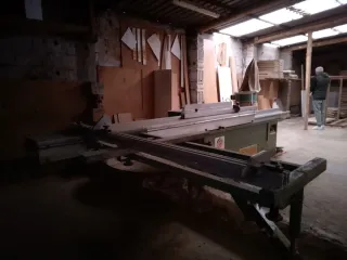 Maquinaria de carpintería industrial