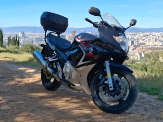 Suzuki GSX-F 650 Negra/Plata