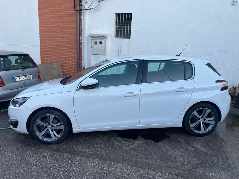 peugeot - foto 1