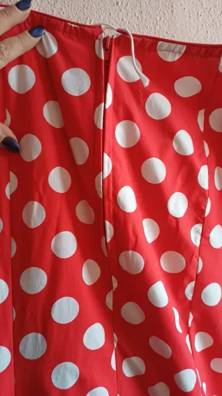 Traje Flamenca Rojo Lunares Blancos