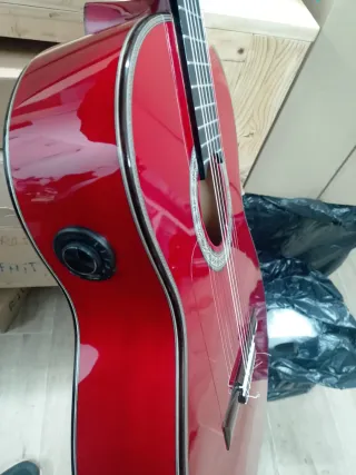 Guitarra flamenca NO NEGOCIABLE