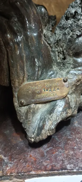 RELOJ RUSTICO VID UVAS SOPORTE DE PIEDRA