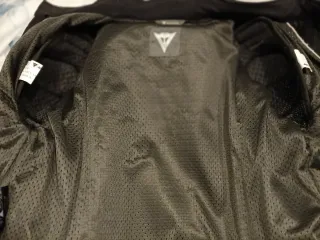 Chaqueta Dainese Negra y Gris