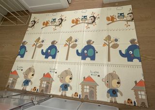Alfombra infantil reversible acolchada y plegable