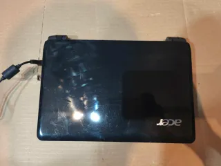 Portátil Acer Aspire One 752