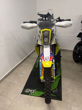 Husqvarna 701 Enduro