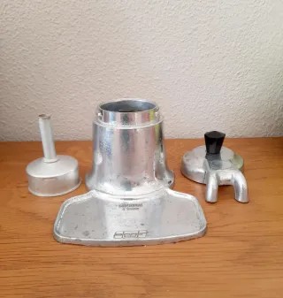 CAFETERA ANTIGÜEDADES COLECCIONISTA