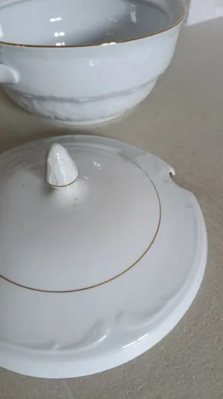 Sopera de porcelana blanca/dorada Włocławek
