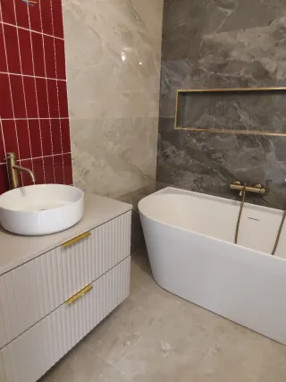 baños y cocinas