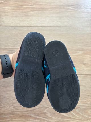 Pantuflas de casa talla 27