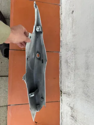 Carenado Lateral Izquierdo Suzuki GSXR