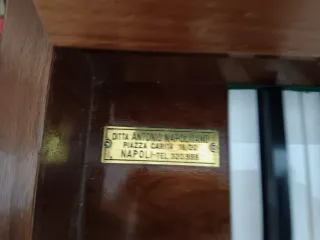 Pianoforte a muro Steinberg