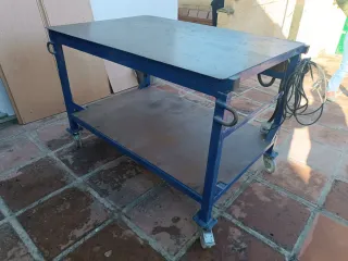 Mesa de Taller muy fuerte 127x84x85cm con Ruedas