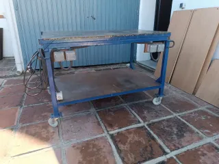 Mesa de Taller muy fuerte 127x84x85cm con Ruedas