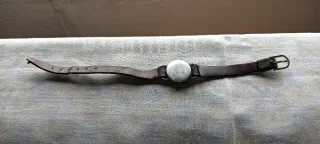 Reloj Kardex Mujer Oro y Negro