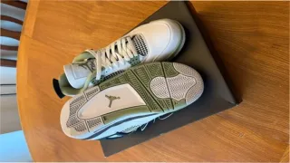 Jordan 4 Retro Seafoam Talla 43