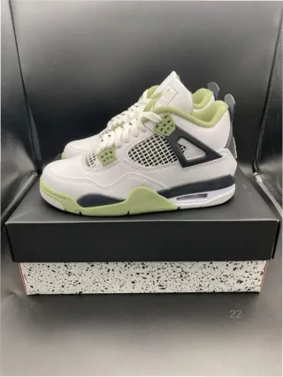 Jordan 4 Retro Seafoam Talla 37.5