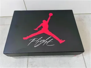 Jordan 4 Retro Seafoam Talla 39