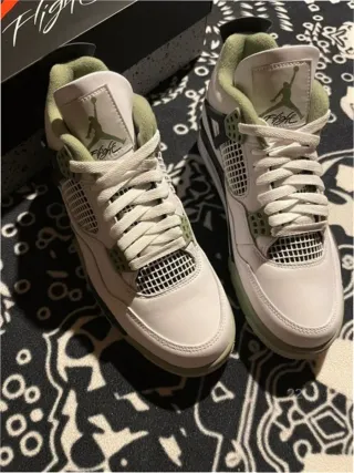 Jordan 4 Retro Seafoam Talla 42