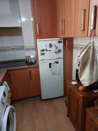 Piso en venta en La Carihuela en Torremolinos