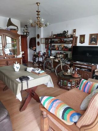 Piso en venta en La Carihuela en Torremolinos