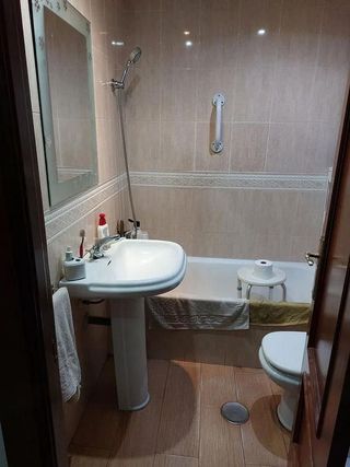 Piso en venta en La Carihuela en Torremolinos