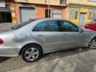 Mercedes-Benz Clase E 2003