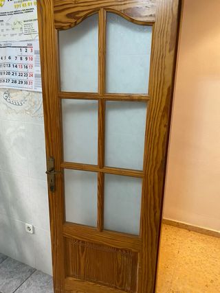 Puertas de madera maciza