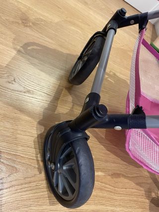 carrito gemelar, bolso cambiador y trona muñecas