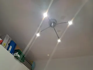 Lámpara de techo plateada