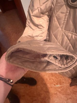 Chaquetón acolchado beige