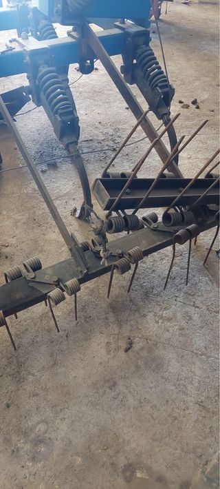 Semichisel agrícola