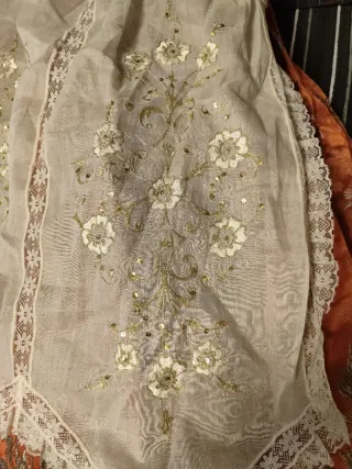 Vestido de Fallera Naranja y Dorado