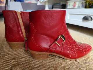 Botines piel Zara tachuelas hebilla