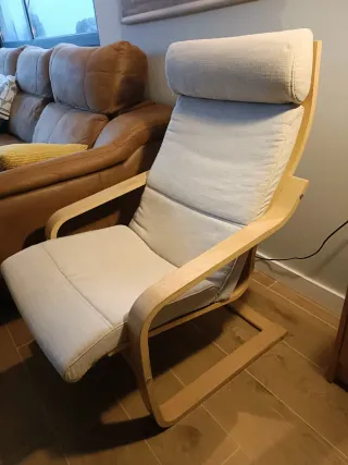 Butaca Poäng Ikea Madera y Tela Beige