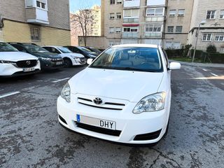 Toyota Corolla 2005 - Gasolina - 211.000km