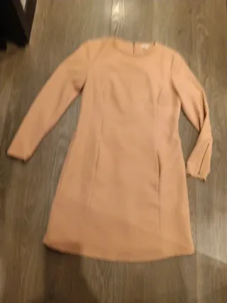 Vestido Intropia rosa manga larga