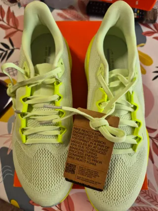 Zapatillas Nike Hombre Talla 42,5 Verde y Amarillo